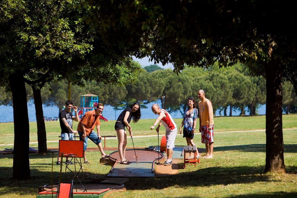 Mobile Homes Premium Vista Mare Park Umag By Camp4You Eksteriør billede