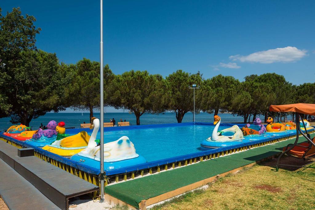 Mobile Homes Premium Vista Mare Park Umag By Camp4You Eksteriør billede