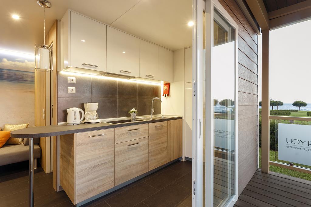 Mobile Homes Premium Vista Mare Park Umag By Camp4You Eksteriør billede