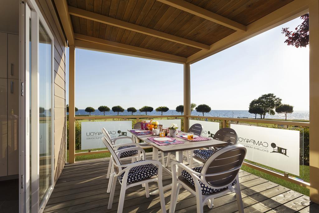 Mobile Homes Premium Vista Mare Park Umag By Camp4You Eksteriør billede